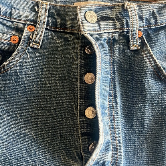 Levi’s  Ribcage Straight Ankle Jeans - Picture 6 of 10